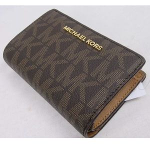 💯🆕Michael Kors bifold wallet Brand new